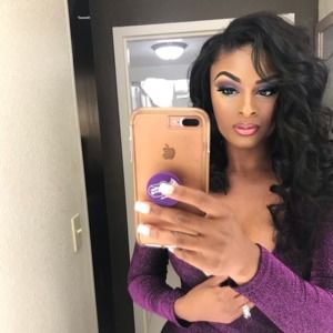 Meet your Posher, Ashonte